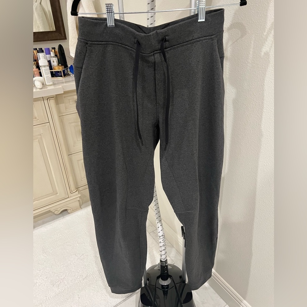 LULULEMON JOGGERS